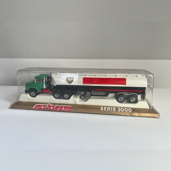 Vintage Majorette Scania BP Oil Tractor Trailer Semi Truck Series 3000, France - Picture 2 of 9